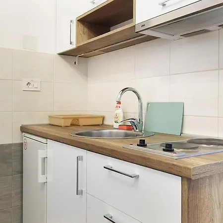 Ikar Apartments Belgrad Rum bild