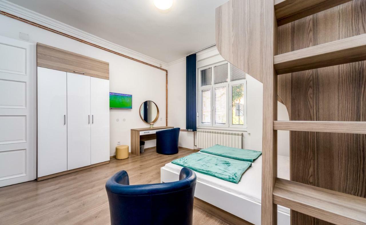 Apartment Ikar *